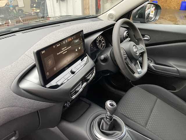 Nissan Juke 1.0 DIG-T Acenta Premium Euro 6 (s/s) 5dr