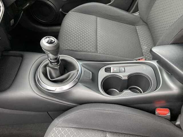 Nissan Juke 1.0 DIG-T Acenta Premium Euro 6 (s/s) 5dr