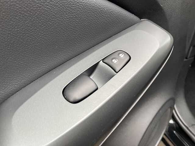 Nissan Juke 1.0 DIG-T Acenta Premium Euro 6 (s/s) 5dr