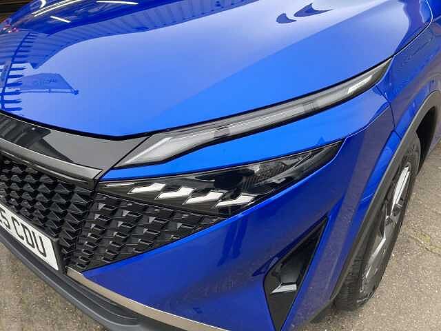 Nissan Qashqai 1.3 DIG-T MHEV Acenta Premium Euro 6 (s/s) 5dr