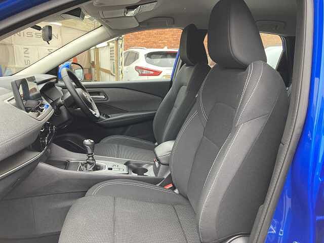 Nissan Qashqai 1.3 DIG-T MHEV Acenta Premium Euro 6 (s/s) 5dr