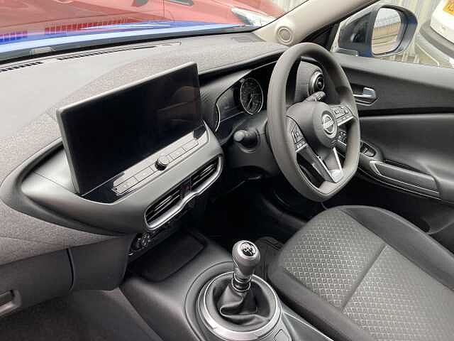 Nissan Juke 1.0 DIG-T Acenta Premium Euro 6 (s/s) 5dr