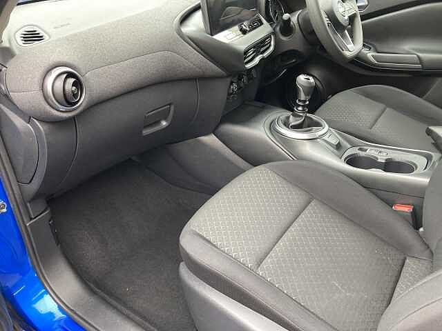 Nissan Juke 1.0 DIG-T Acenta Premium Euro 6 (s/s) 5dr