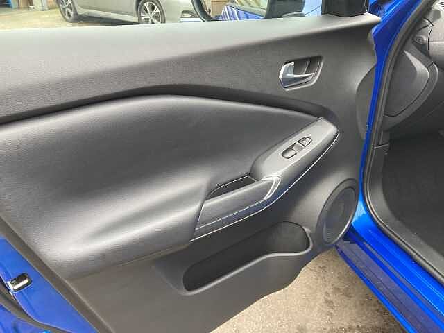 Nissan Juke 1.0 DIG-T Acenta Premium Euro 6 (s/s) 5dr