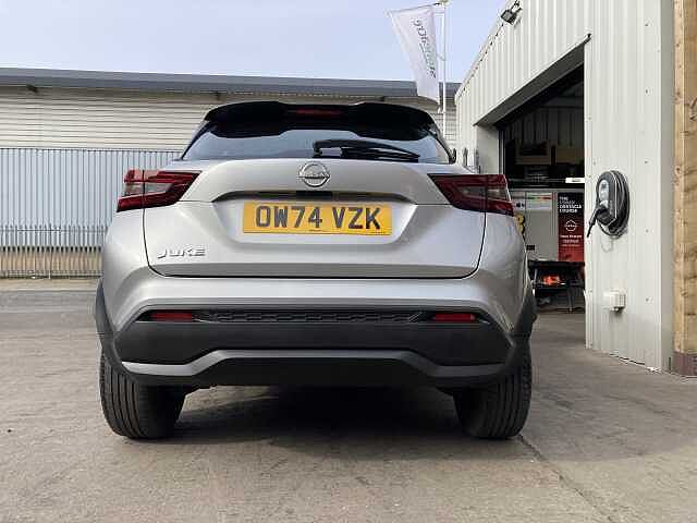 Nissan Juke 1.0 DIG-T Acenta Premium Euro 6 (s/s) 5dr