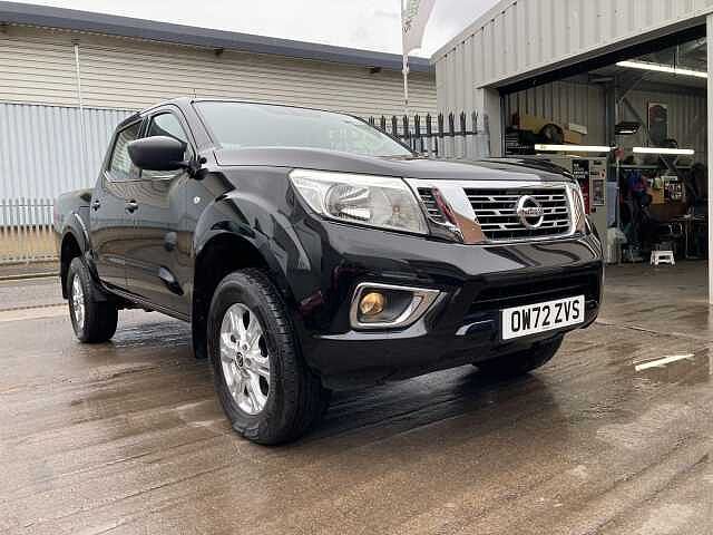 Nissan Navara 2.3 dCi Acenta 4WD Euro 6 (s/s) 4dr
