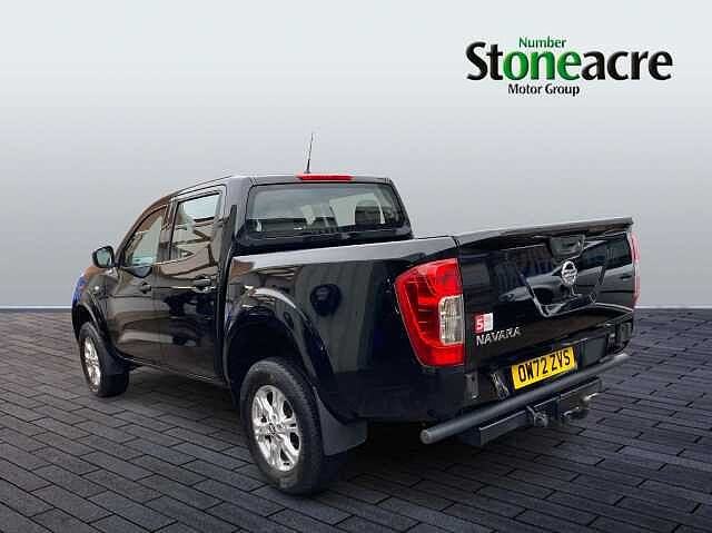 Nissan Navara 2.3 dCi Acenta 4WD Euro 6 (s/s) 4dr