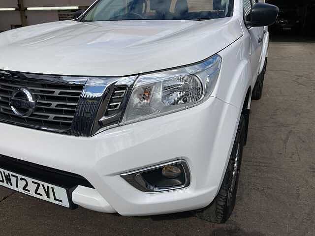 Nissan Navara 2.3 dCi Acenta 4WD Euro 6 (s/s) 4dr