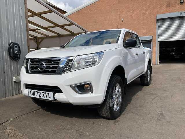 Nissan Navara 2.3 dCi Acenta 4WD Euro 6 (s/s) 4dr