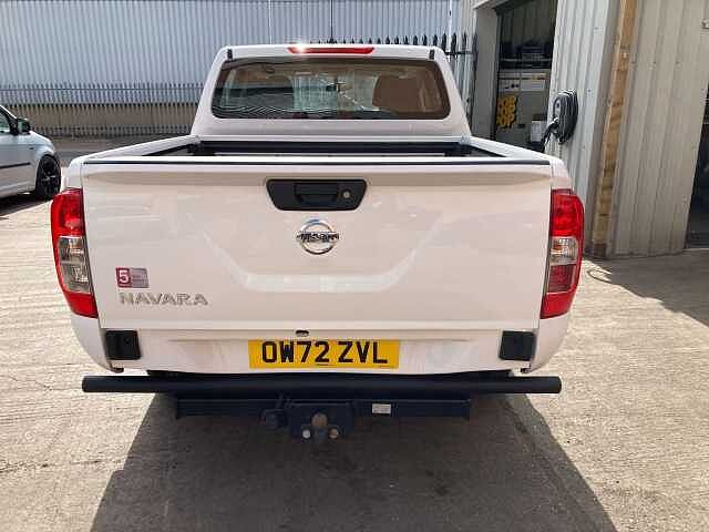 Nissan Navara 2.3 dCi Acenta 4WD Euro 6 (s/s) 4dr