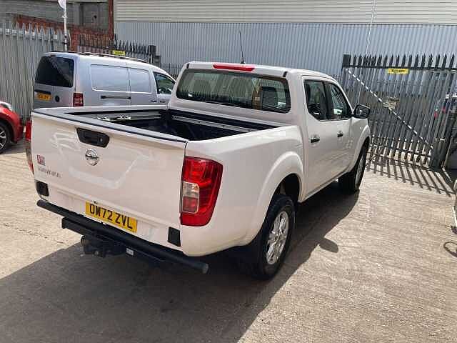 Nissan Navara 2.3 dCi Acenta 4WD Euro 6 (s/s) 4dr