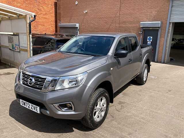 Nissan Navara 2.3 dCi Acenta 4WD Euro 6 (s/s) 4dr
