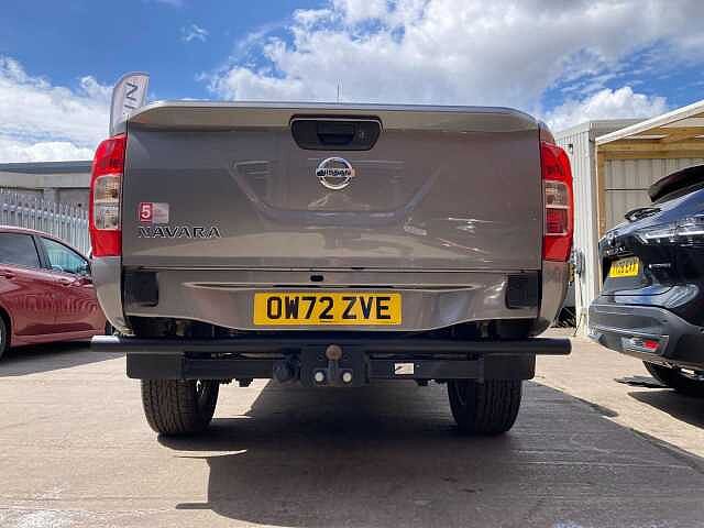Nissan Navara 2.3 dCi Acenta 4WD Euro 6 (s/s) 4dr