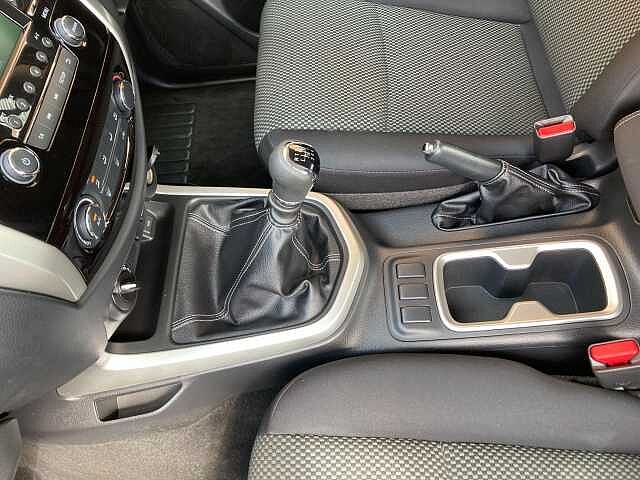 Nissan Navara 2.3 dCi Acenta 4WD Euro 6 (s/s) 4dr