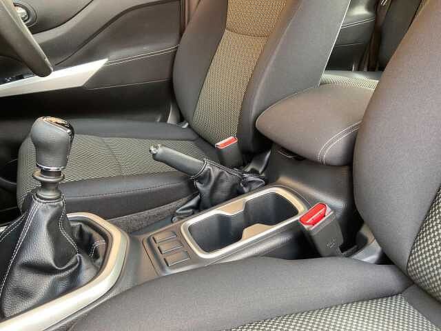 Nissan Navara 2.3 dCi Acenta 4WD Euro 6 (s/s) 4dr