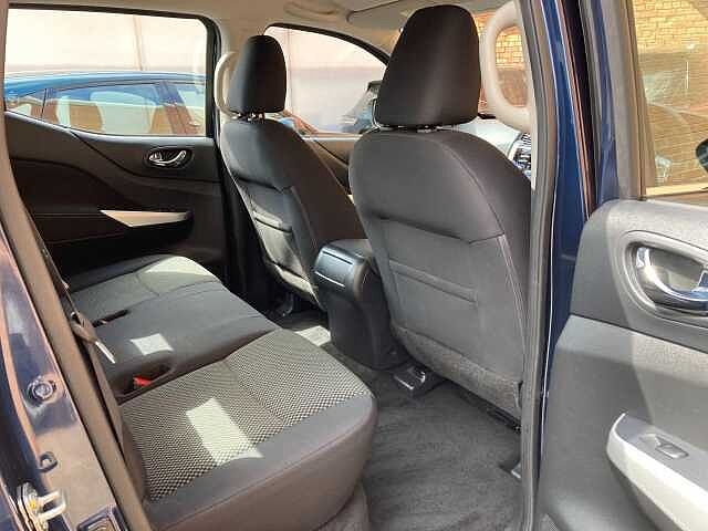 Nissan Navara 2.3 dCi Acenta 4WD Euro 6 (s/s) 4dr