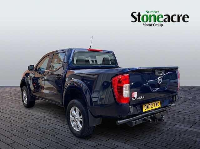Nissan Navara 2.3 dCi Acenta 4WD Euro 6 (s/s) 4dr