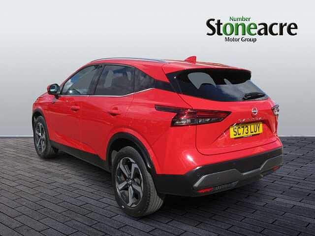 Nissan Qashqai 1.3 DiG-T MH N-Connecta 5dr