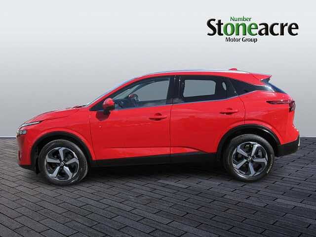 Nissan Qashqai 1.3 DiG-T MH N-Connecta 5dr