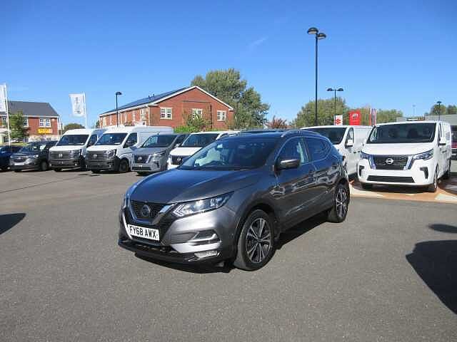 Nissan Qashqai 1.3 DiG-T N-Connecta 5dr