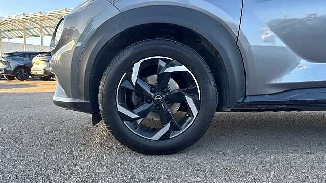 Nissan Juke 1.0 DiG-T 114 N-Connecta 5dr
