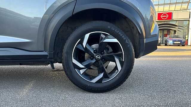 Nissan Juke 1.0 DiG-T 114 N-Connecta 5dr