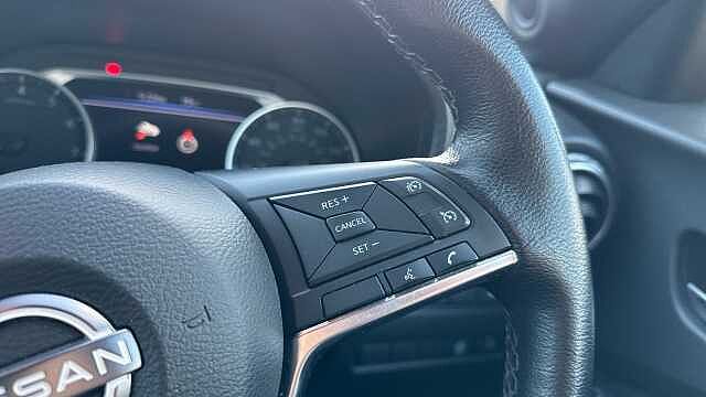 Nissan Juke 1.0 DiG-T 114 N-Connecta 5dr