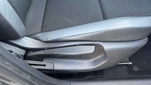 Nissan Juke 1.0 DiG-T 114 N-Connecta 5dr