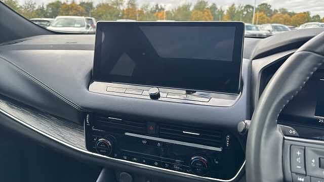 Nissan Qashqai 1.3 DiG-T MH Tekna 5dr