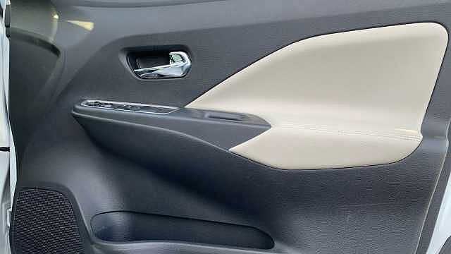 Nissan Micra MICRA 0.9 IG-T Tekna 5dr