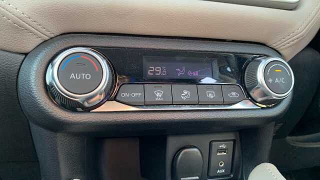 Nissan Micra MICRA 0.9 IG-T Tekna 5dr