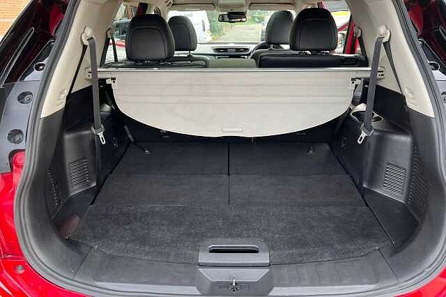 Nissan X-TRAIL 1.3 DiG-T Tekna 5dr DCT