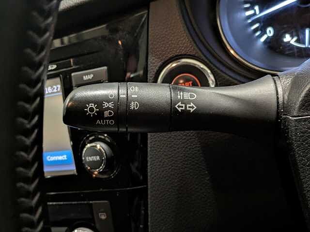 Nissan Qashqai 1.2 DiG-T N-Connecta 5dr