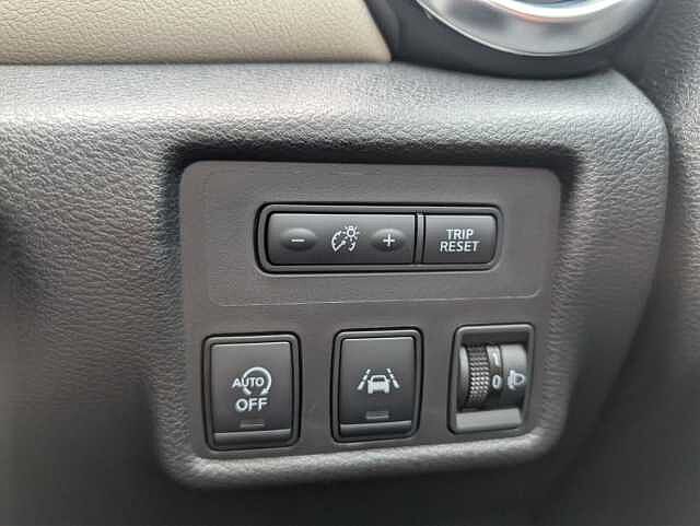 Nissan Micra 1.0 IG-T 100 N-Tec 5dr