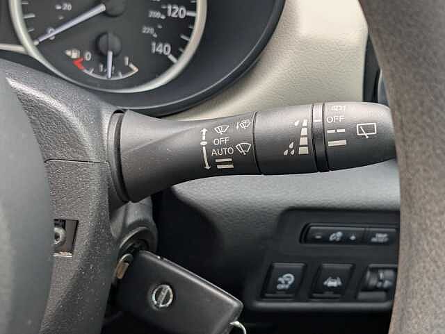 Nissan Micra 1.0 IG-T 100 N-Tec 5dr