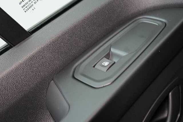 Nissan Primastar 2.0 dCi 110 Acenta L1 H1 3.0T Panel Van