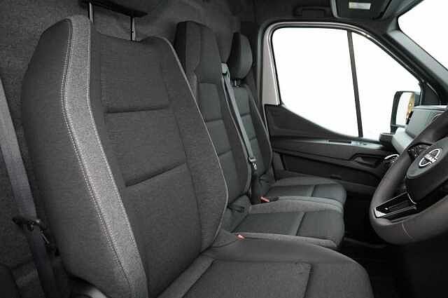 Nissan All New Interstar 2.0 dCi 130 Acenta L2 H2 3.5T Panel Van (S/S)