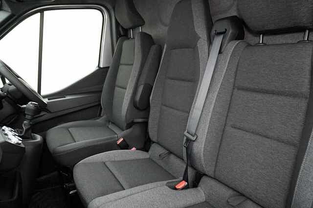 Nissan All New Interstar 2.0 dCi 130 Acenta L2 H2 3.5T Panel Van (S/S)