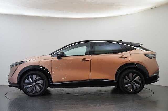 Nissan ARIYA 87KW Evolve Auto with 22KW Onboard Charger and Panoramic Sky Roof