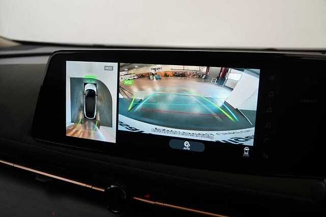 Nissan ARIYA 87KW Evolve Auto with 22KW Onboard Charger and Panoramic Sky Roof