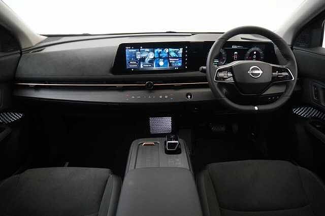 Nissan ARIYA 87KW Evolve Auto with 22KW Onboard Charger and Panoramic Sky Roof