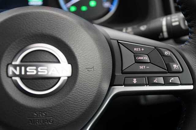 Nissan LEAF 39KW Acenta Auto with Rear View Camera and Apple + Android Integration