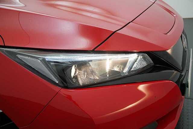 Nissan LEAF 39KW Acenta Auto with Rear View Camera and Apple + Android Integration