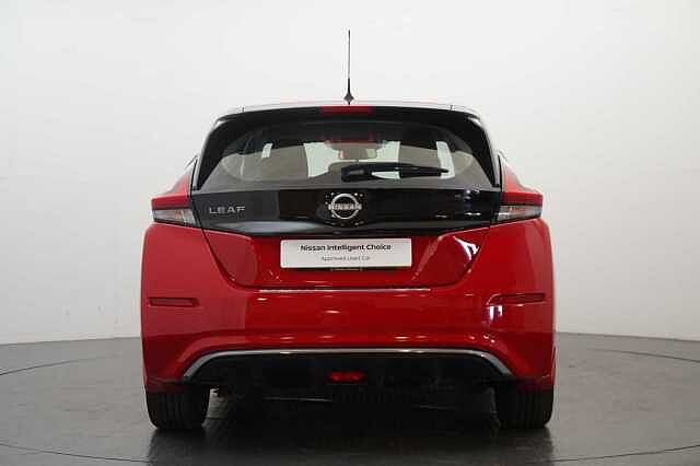 Nissan LEAF 39KW Acenta Auto with Rear View Camera and Apple + Android Integration