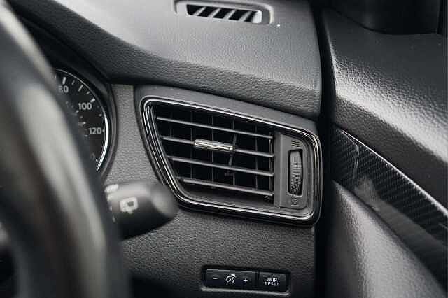 Nissan X-trail Station Wagon 1.7 dCi Tekna 5dr