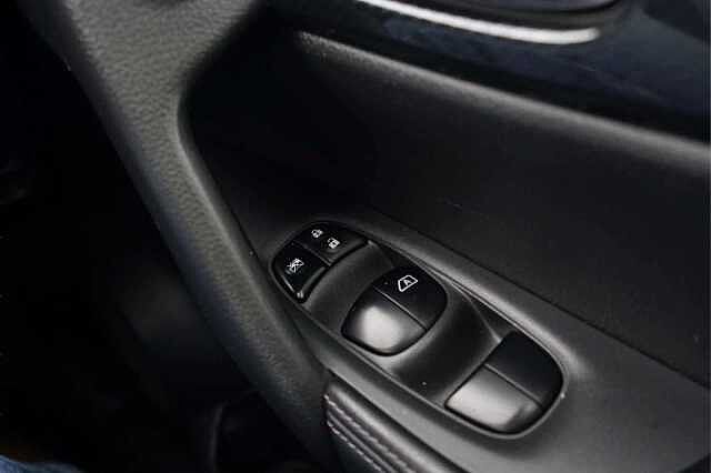 Nissan X-trail Station Wagon 1.7 dCi Tekna 5dr