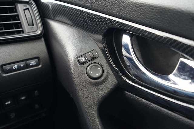 Nissan X-trail Station Wagon 1.7 dCi Tekna 5dr