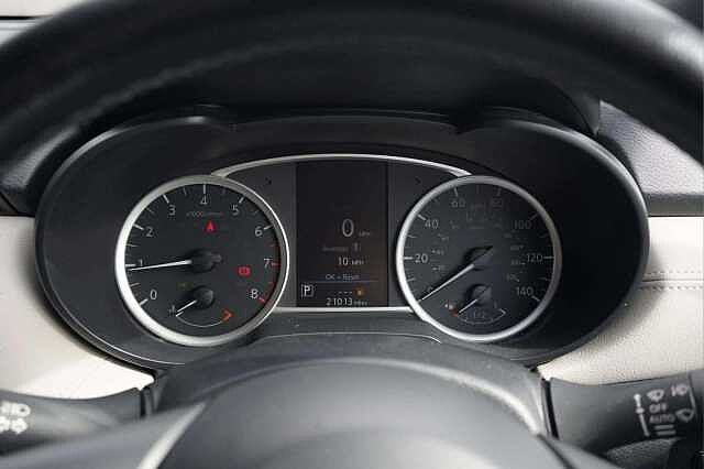 Nissan Micra 1.0 IG-T 100 Tekna 5dr Xtronic