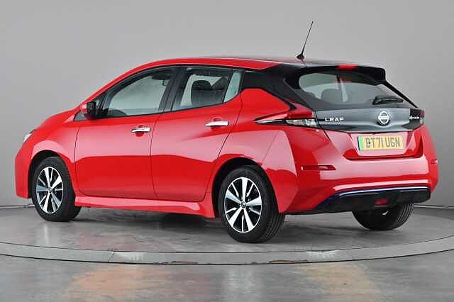 Nissan Leaf 110kW Acenta 40kWh 5dr Auto [6.6kw Charger]