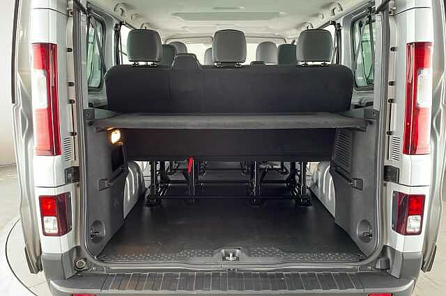 Nissan Nv300 2.7t L1 1.6 dCi 125ps H1 Tekna Combi Van